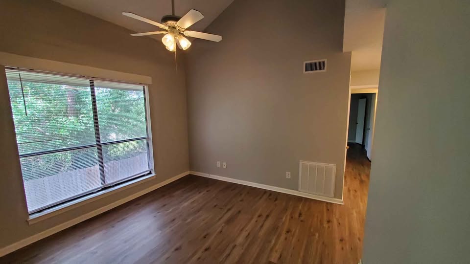 1404 Gause Blvd - 6
